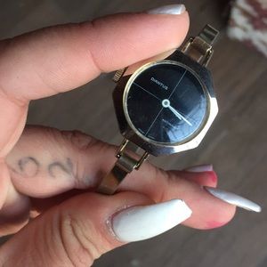 Diantus Minimalist Watch